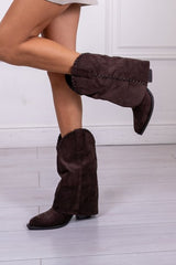 modella indossando Stivale texano Sedona Marrone colore