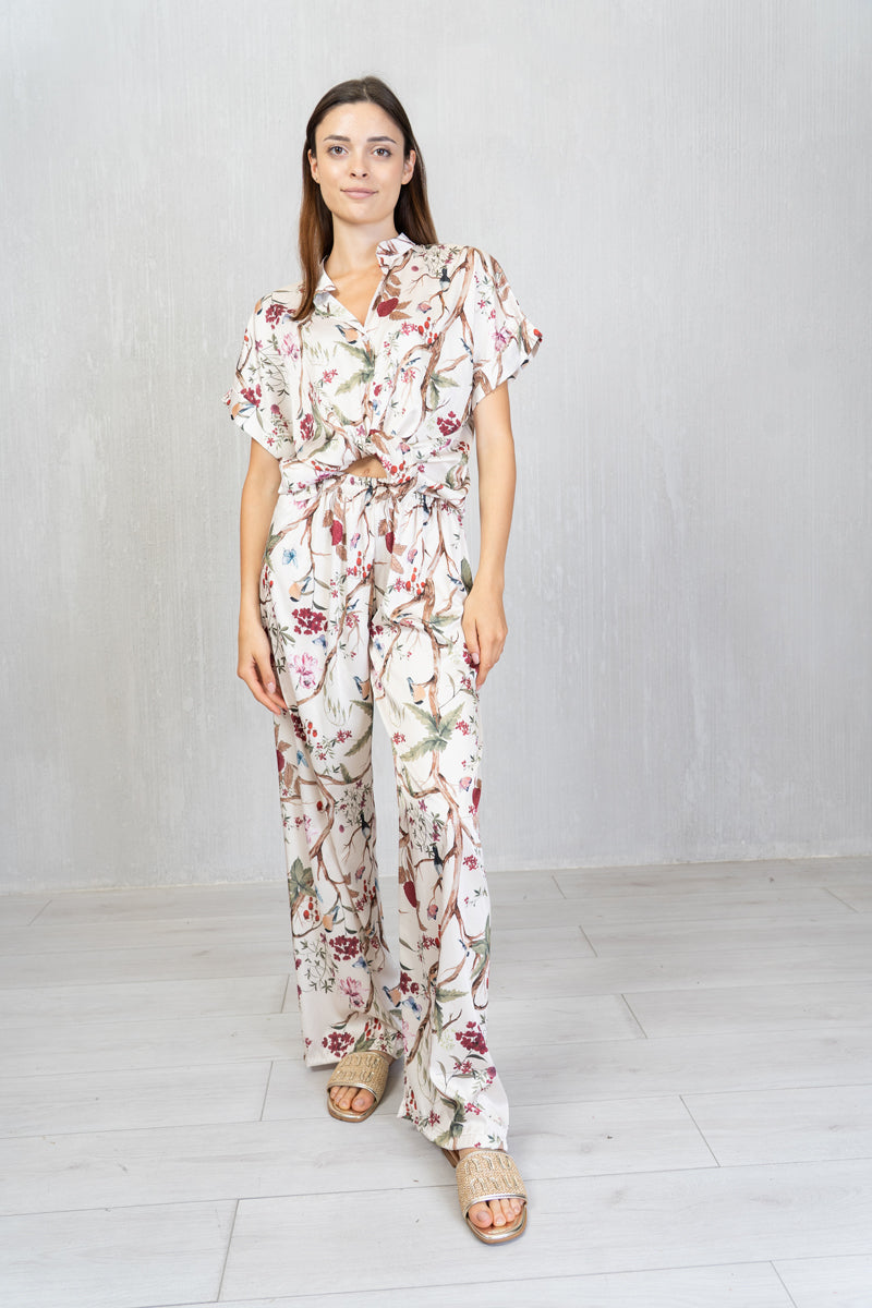 Camicia “Jungle Bloom” in raso fantasia botanica