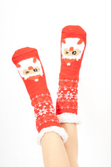 modella indossando Home Socks Natalizie – Babbo & Renna colore Rosso Unica