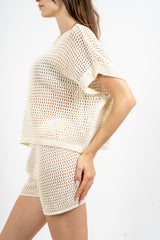 Completo rete crochet con shorts.