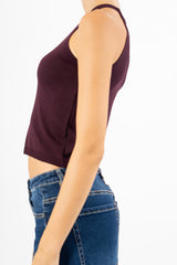 Top scollo all’americana in filato leggero