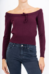Maglia crop off-shoulder con laccio
