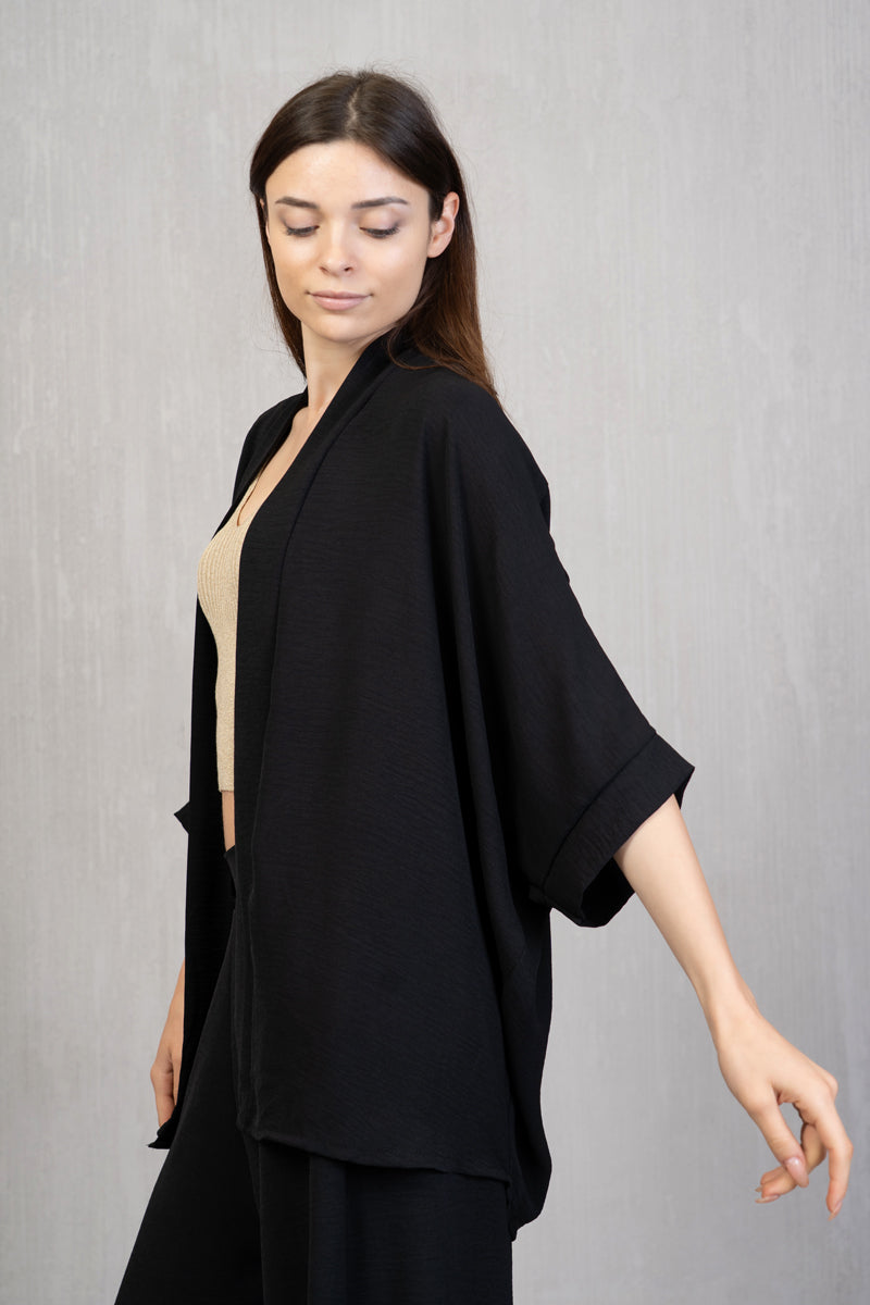 Kimono corto in tessuto fluido