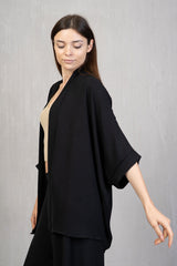 Kimono corto in tessuto fluido