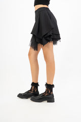 Gonna con tulle e gioco di volumi