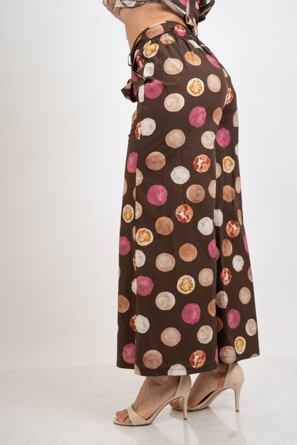 Pantalone wide leg in cotone fantasia pois acquerello.