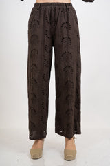 Pantalone traforato Onde Ricamate in cotone.