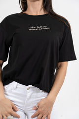 T-shirt scritta cotone “Che fatica...”.
