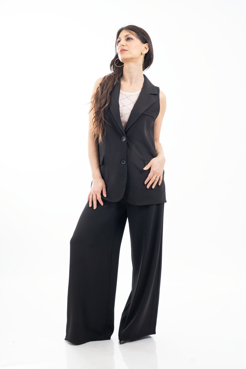 modella indossando Completo Sartoriale colore