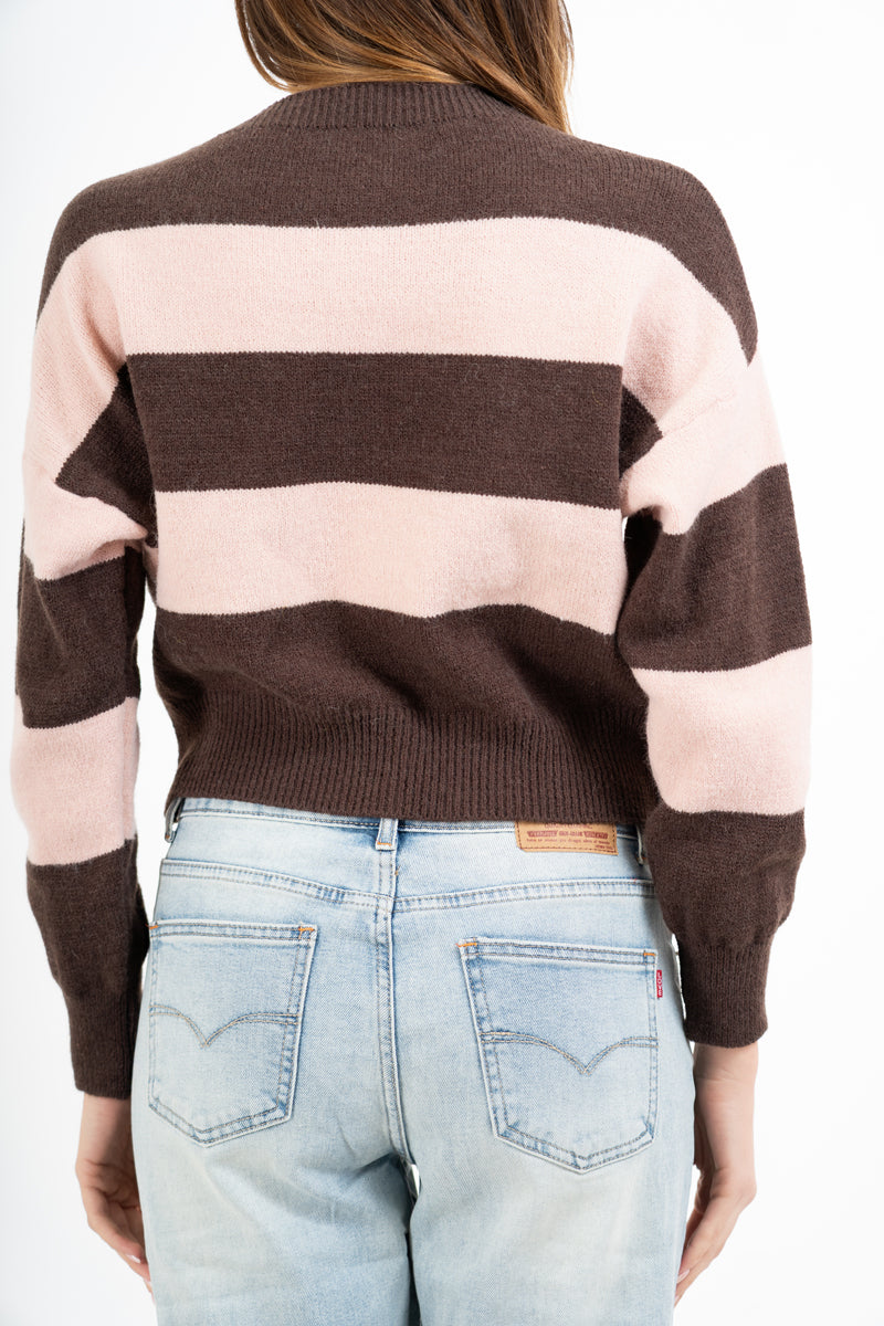 modella indossando Maglioncino Soft Stripes in misto lana colore