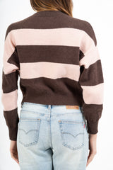 modella indossando Maglioncino Soft Stripes in misto lana colore